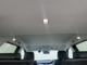 室内灯もLEDを使用しているので、明るく車内を照らしてくれます。