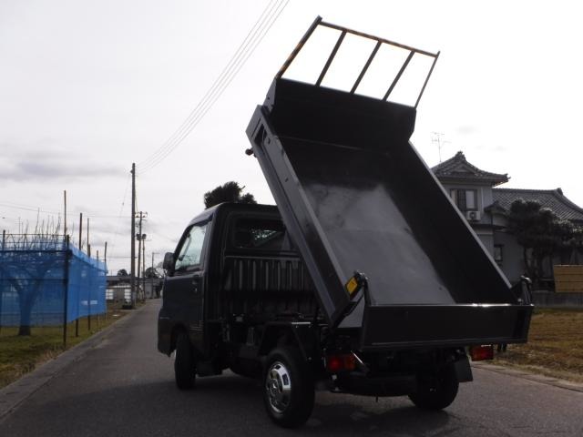 ダイハツ ハイゼットトラック 4WD ライト強化 三方開き軽ダンプ  新潟県の詳細画像 その6