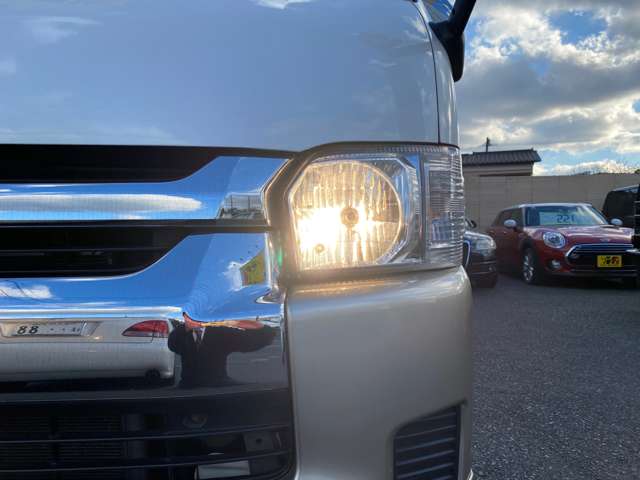 トヨタ ハイエース ワゴン2.7グランドキャビン 4WD キャンピング登録 Pスライド 車中泊仕様 福岡県の詳細画像 その14