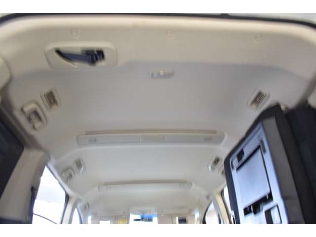三菱 デリカD：5 2.2 D パワーパッケージ ディーゼルターボ 4WD Mナビ TV Bカメラ ETC 左右パワスラ 岐阜県の詳細画像 その18