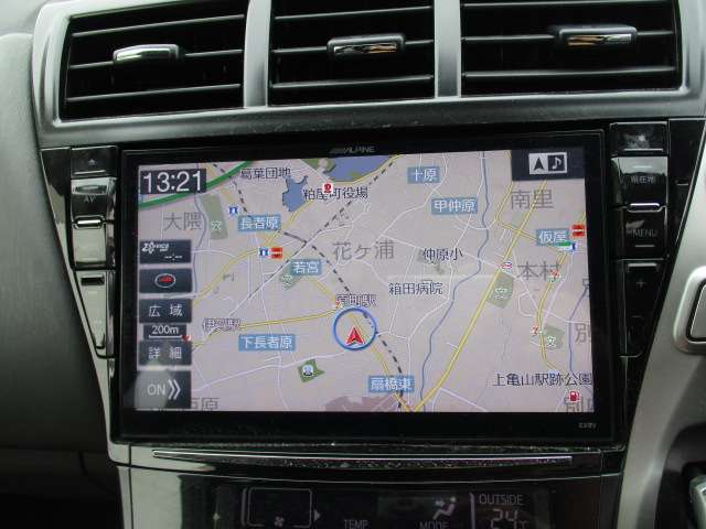 トヨタ プリウスα 1.8 G ツーリングセレクション スカイライトパッケージ  福岡県の詳細画像 その13