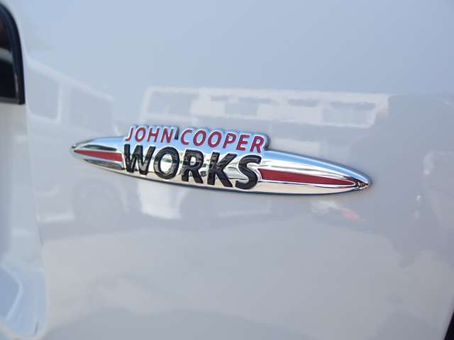 ミニ ミニクロスオーバー ジョン・クーパー・ワークス 4WD ナビBカメラ 19インチAW 追突軽減ブレーキ 兵庫県の詳細画像 その15