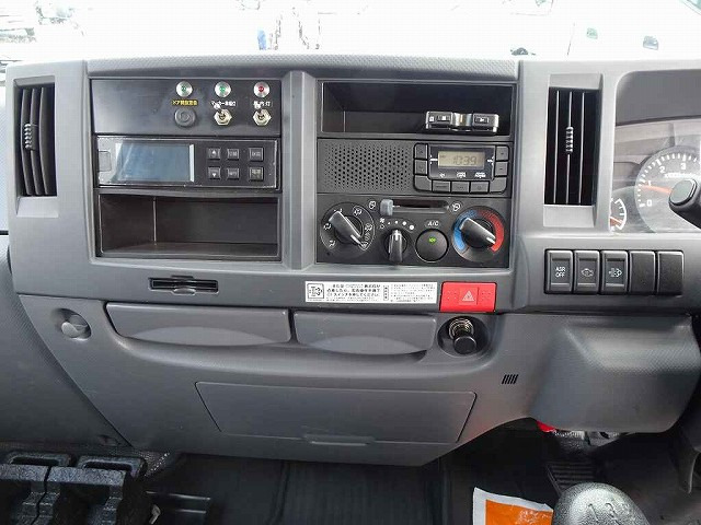 AC PS PW SRS ABS キーレス AMラジオ ETC バックモニター ドライブレコーダー ターボ フォグランプ トラクションコントロール