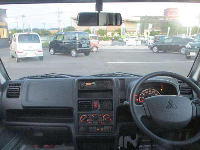 三菱 ミニキャブトラック 660 M 4WD 純正ラジオ付 ハロゲンヘッドライト 鳥取県の詳細画像 その12