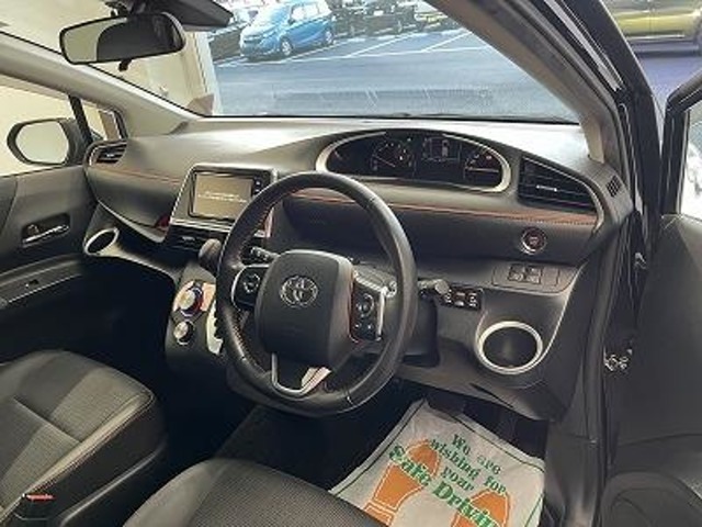 トヨタ シエンタ 1.5 G クエロ 衝突軽減 純正ナビ LEDライト 両側自動ドア 神奈川県の詳細画像 その11