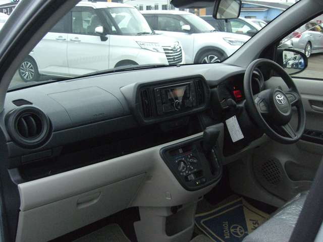 トヨタ パッソ 1.0 X 4WD SA3・寒冷地仕様・CD・コーナーセンサー 青森県の詳細画像 その11
