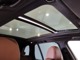 電動ガラスサンルーフは車内に開放感を与えるだけでなく、簡単なスイッチ操作でスライド＆チルトアップさせることにより、新鮮な空気を取り入れ、車内を換気することが出来ます。