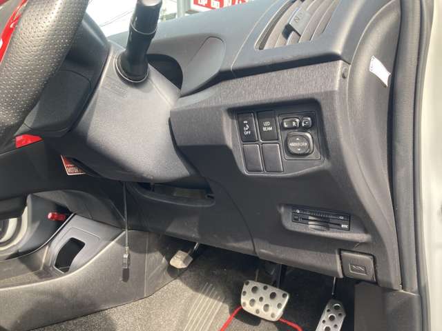 トヨタ プリウス 1.8 S ツーリングセレクション G's ドライブレコーダー 愛知県の詳細画像 その19