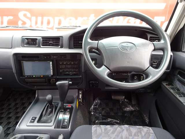 トヨタ ランドクルーザー80 4.2 GX ディーゼル 4WD 最終型リア観音リフトUPコンプリート 宮城県の詳細画像 その17