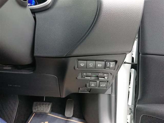 トヨタ カローラクロス 1.8 ハイブリッド Z ドライブレコーダー付 香川県の詳細画像 その4