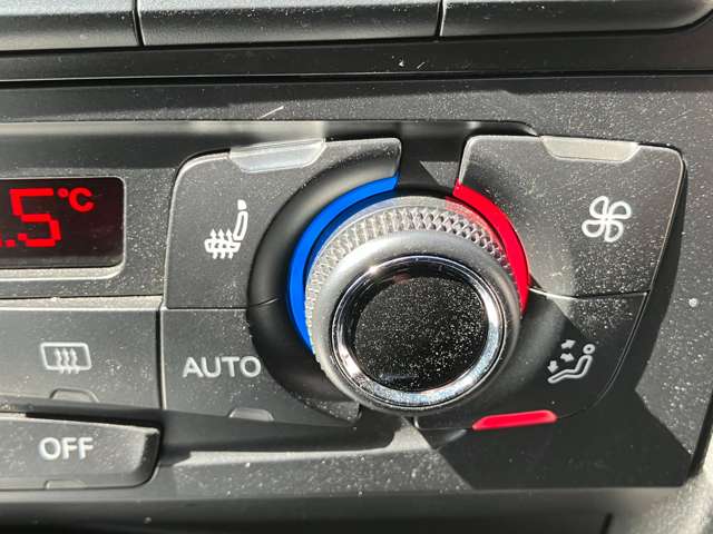 アウディ S4アバント 3.0 4WD 車検5年5月・本革パワーシートヒーター 長野県の詳細画像 その15