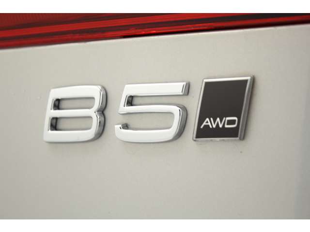 ボルボ XC60 アルティメット B5 AWD 4WD 2023年モデル 登録済未使用車 愛知県の詳細画像 その10