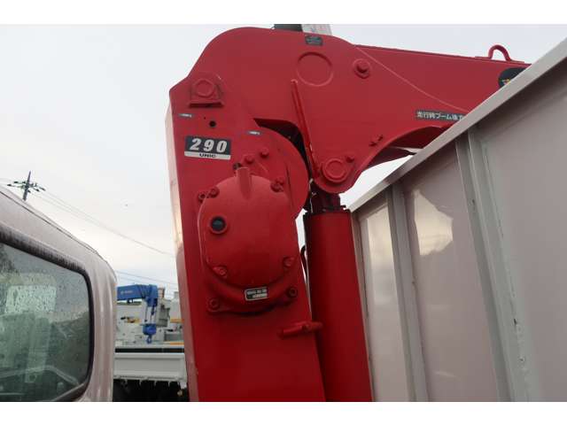 いすゞ エルフ 標準ロング4段クレーンラジコン付き 積載2450kg  床鉄板張り 茨城県の詳細画像 その20