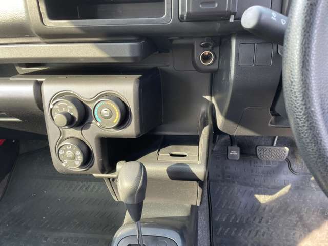 トヨタ プロボックスバン 1.3 DX コンフォート リフトアップデイトナホイル マッドスター 福岡県の詳細画像 その13