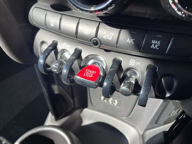 ミニ ミニ クーパーS 3ドア LEDヘッドライト フォグ オートライト 埼玉県の詳細画像 その10