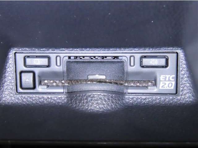 ナビ連動ＥＴＣ２．０を装備しております。