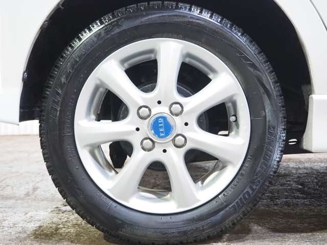 2011 Daihatsu Tanto – thumbnail 21