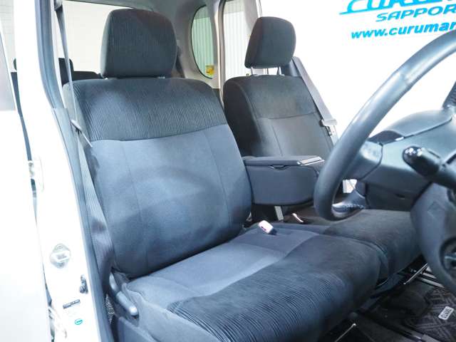 2011 Daihatsu Tanto – thumbnail 23