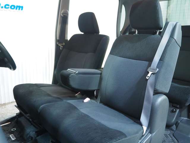 2011 Daihatsu Tanto – thumbnail 25
