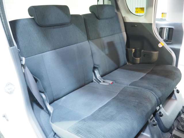 2011 Daihatsu Tanto – thumbnail 26