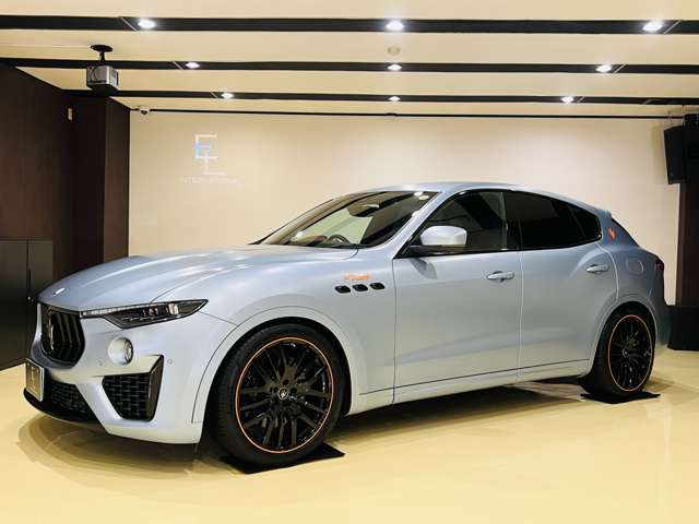 マセラティ&nbsp;レヴァンテ&nbsp;Fトリブート スペシャルエディション&nbsp;国内5台限定車両 新品IIDロワリングキット&nbsp;愛知県の詳細画像&nbsp;その5