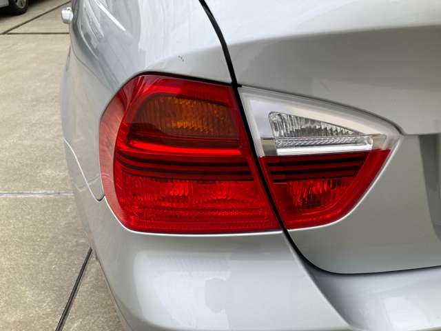 2005 BMW 3 Series – thumbnail 28