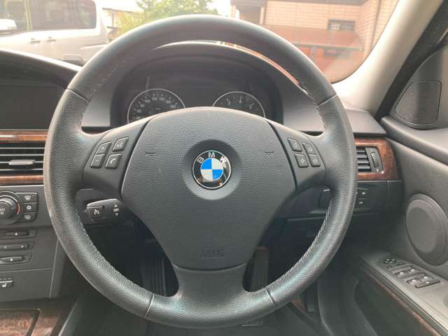 2005 BMW 3 Series – thumbnail 37