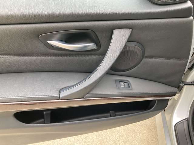 2005 BMW 3 Series – thumbnail 60
