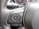 ステアリングスイッチ搭載！ハンドルから手を離さなくても、手元のスイッチで音量調節などが出来ます。運転席に視線をそらさなくても操作が出来て安全です！
