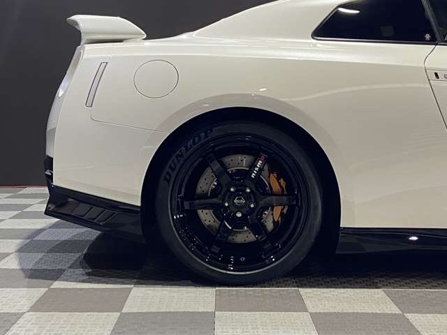 日産 GT-R 3.8 プレミアムエディション 4WD NISMO専用レイズ製20インチアルミホイール 東京都の詳細画像 その15