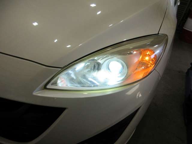 2011 Mazda Premacy – thumbnail 44