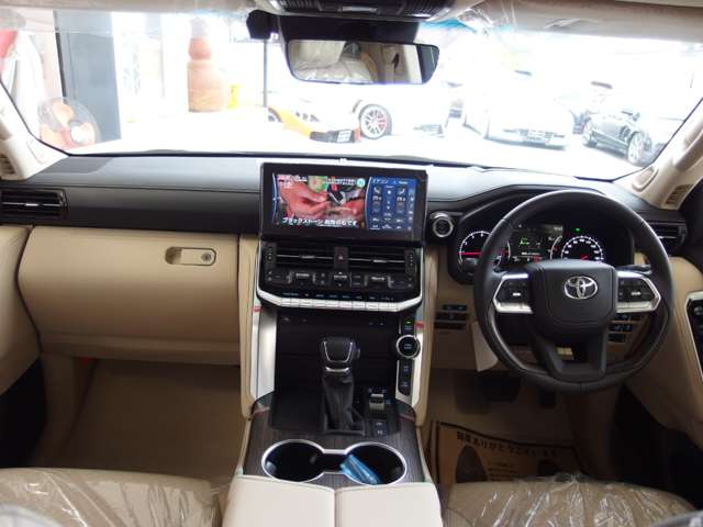 トヨタ ランドクルーザー300 3.5 ZX 4WD 登録済未使用車 JBLサウンド サンルーフ 愛知県の詳細画像 その11