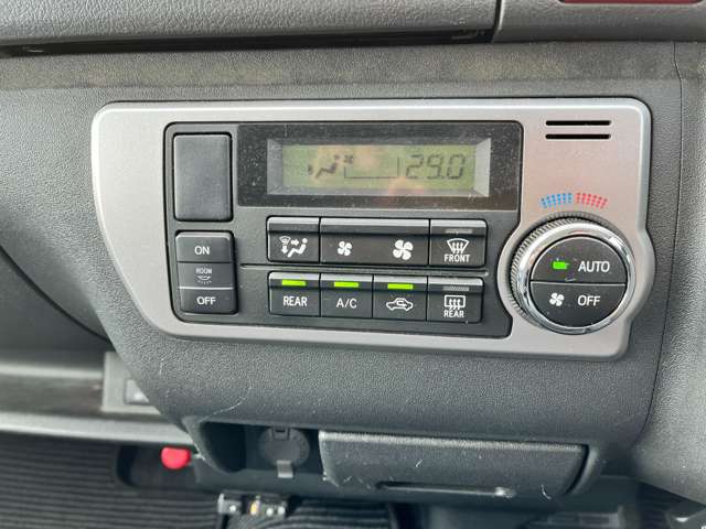 トヨタ ハイエース 2.7 グランドキャビン 4WD 社外メモリーナビ バックカメラ ETC 北海道の詳細画像 その11