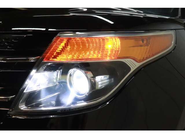 フォード エクスプローラー リミテッド 4WD 黒本革 サンルーフ ナビ加工 22インチ 埼玉県の詳細画像 その8