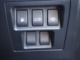 パワーバックドア付き！運転席廻りのスイッチもわかりやすく操作しやすいです。