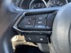 【ステアリングスイッチ】手元のボタンから、オーディオやナビなどの操作ができるのでよそ見をせずに安全に運転に集中できます。