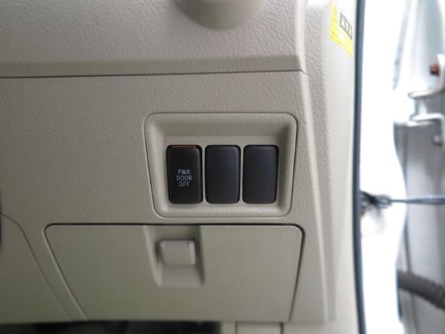トヨタ アイシス 1.8 L プッシュスタート 電動スライドドア 大分県の詳細画像 その16