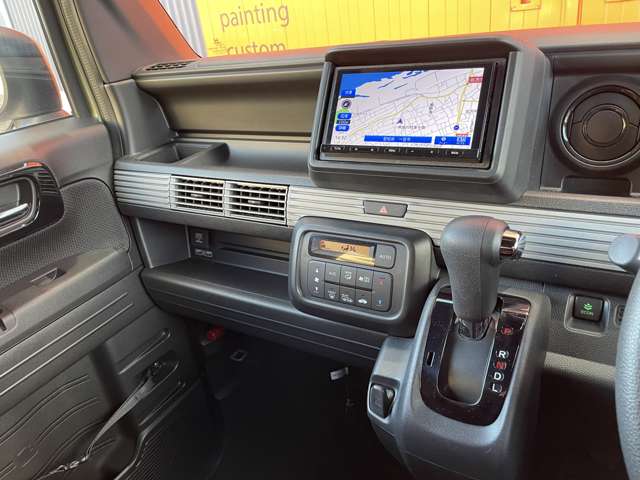 ホンダ N-VAN 660 +スタイル ファン 4WD 1年無制限距離保証付 SDナビ Bluetooth 愛知県の詳細画像 その16