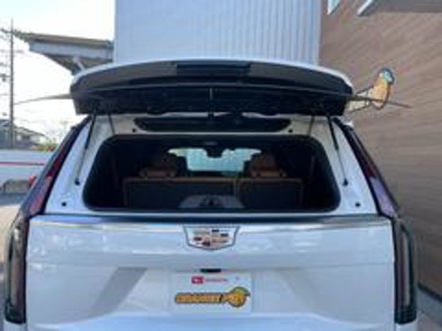 キャデラック エスカレード プラチナム 4WD ESV ロングボディ 新車並行 愛知県の詳細画像 その11