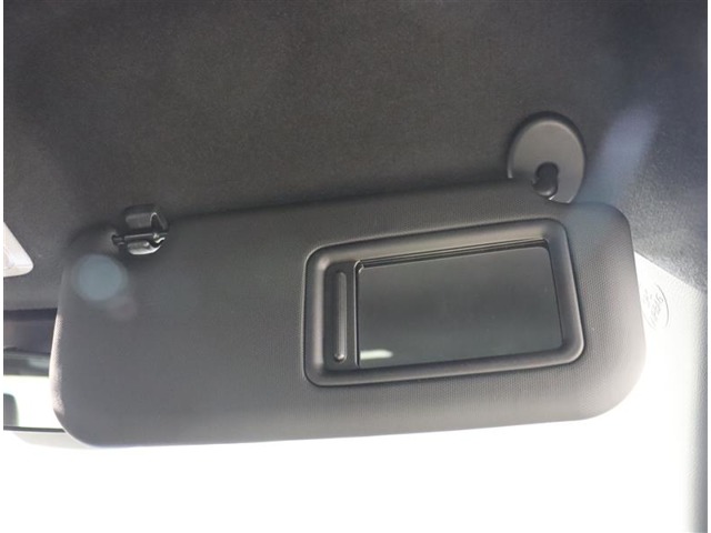 トヨタ カローラ 1.8 ハイブリッド WxB Bluetoothオーディオ・ドラレコ・ETC 神奈川県の詳細画像 その14