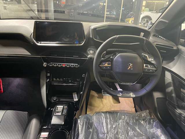 プジョー 208 GT 当社デモカー 新車保証継承 カープレイ 静岡県の詳細画像 その13