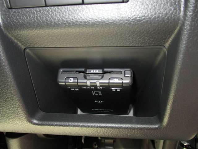 日産 キャラバン 2.4 グランド プレミアムGX ロングボディ ディーゼルターボ 4WD ライトパッケージ 寒冷地仕様 兵庫県の詳細画像 その17