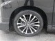 １７５／５５R１５サイズのタイヤになります。