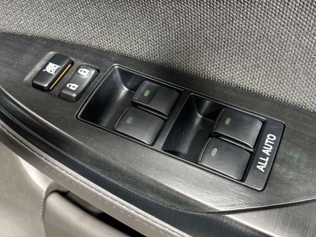 2009 Toyota Crown Athlete – thumbnail 44
