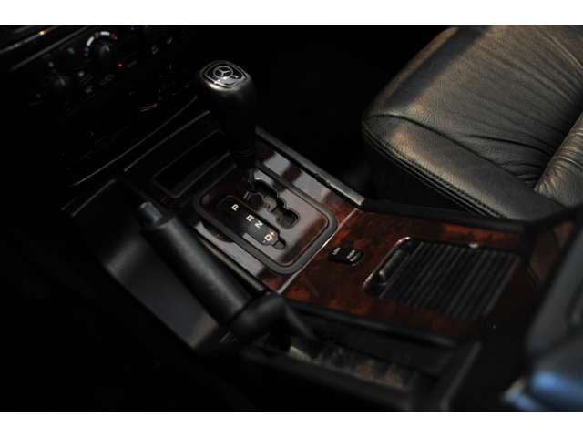 メルセデス・ベンツ Gクラス G320 4WD ショート Gプロフェッショナルテイスト 東京都の詳細画像 その15