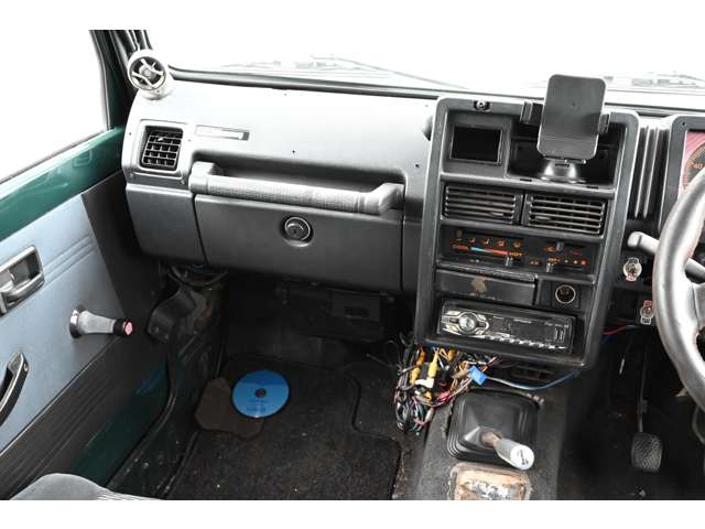1990 Suzuki Jimny – thumbnail 44