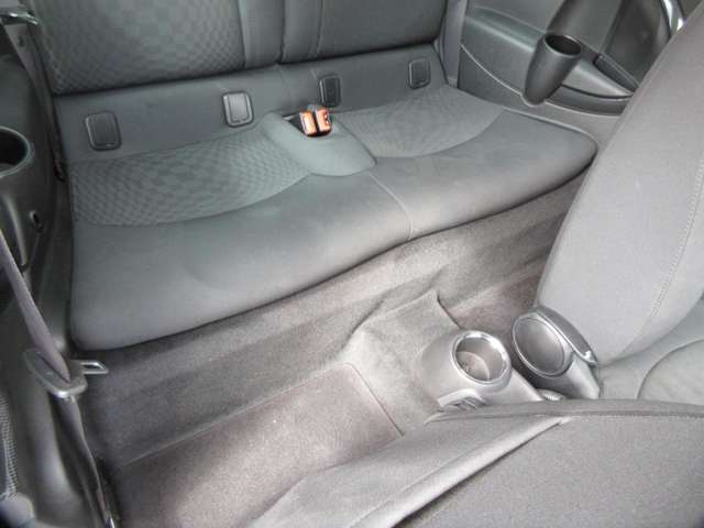 2011 MINI MINI Clubman – thumbnail 22