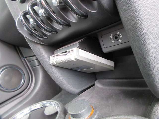 2011 MINI MINI Clubman – thumbnail 27