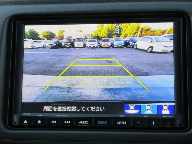 【バックカメラ】運転が苦手な方も車庫入れラクラクです！狭い駐車場もお車を傷つけず安心ですね！