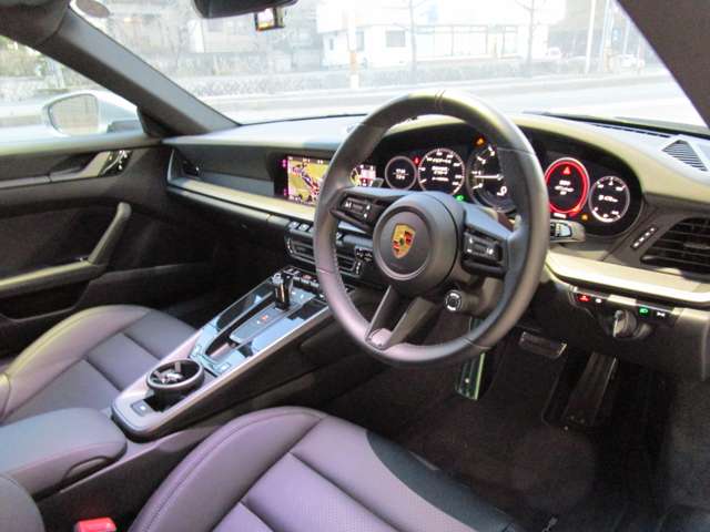 ポルシェ 911 カレラS GT シルバーメタリック 黒革シート 広島県の詳細画像 その18